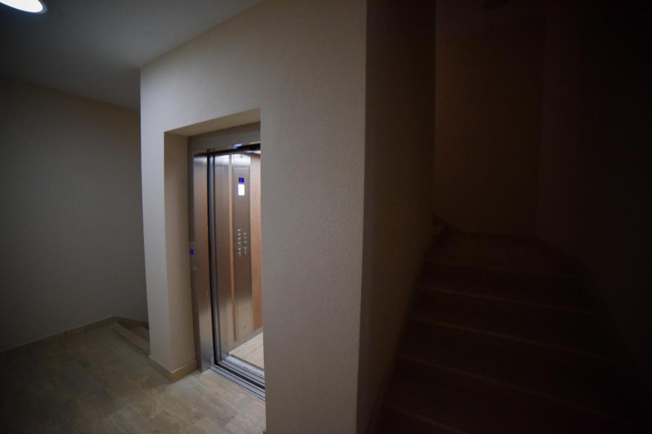 Ametist10 Apartment ซลาตีบอร์ ภายนอก รูปภาพ